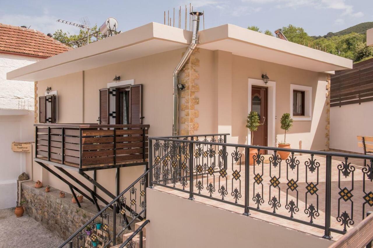 Marika Traditional Home Élos Екстериор снимка