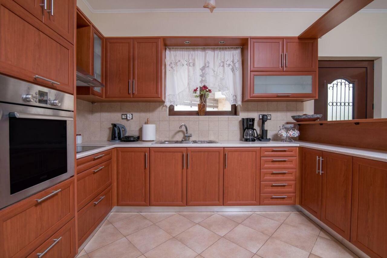 Marika Traditional Home Élos Екстериор снимка