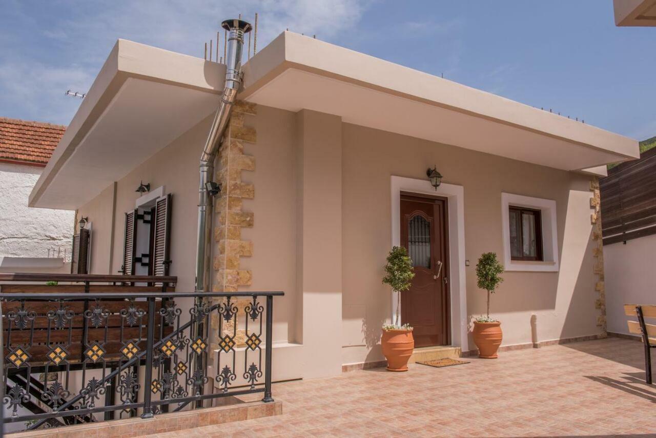 Marika Traditional Home Élos Екстериор снимка